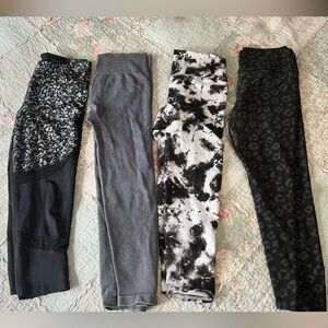 Lot of patterned leggings (all 4 together)